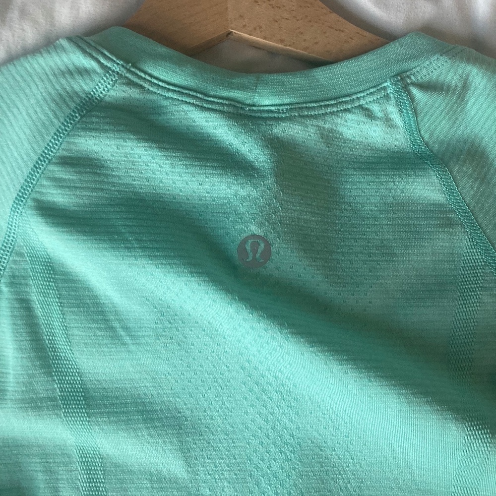 lululemon wild mint swiftly 2.0 size 4